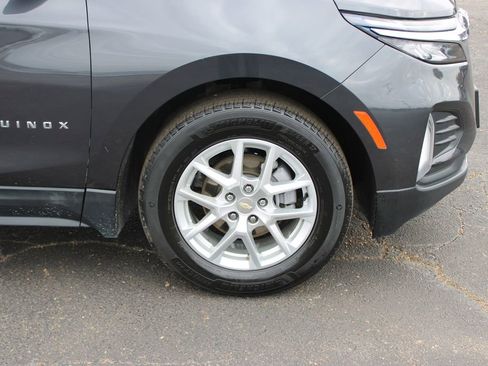Used 2023 Chevrolet Equinox LT image 17