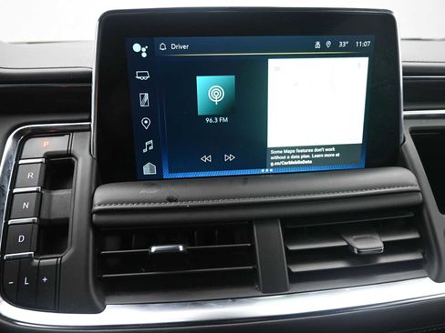 Used 2024 Chevrolet Suburban LT image 21