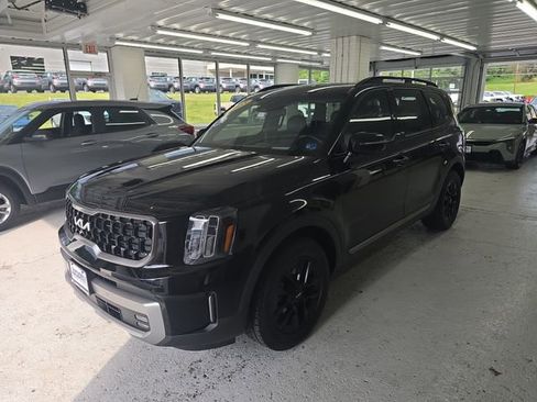 Used 2023 Kia Telluride SX Prestige X-Pro AWD/4WD image 2