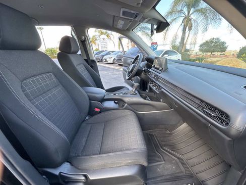 Used 2025 Honda HR-V LX image 22