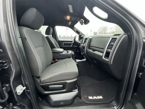 Used 2021 RAM 1500 Classic Warlock image 24