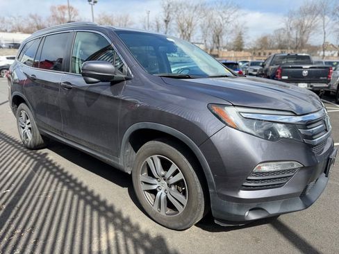Used 2017 Honda Pilot EX-L image 3