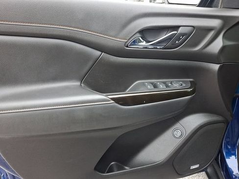 Used 2023 GMC Acadia AT4 AWD/4WD image 6
