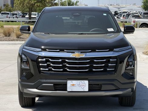 New 2026 Chevrolet Equinox LT w/ Safety and Technology Package FWD image 7