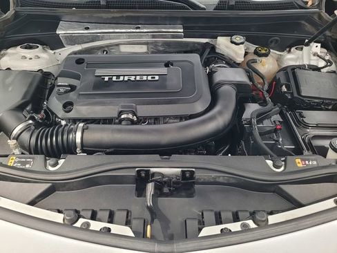 Used 2019 Cadillac XT4 Sport w/ Cold Weather Package image 27