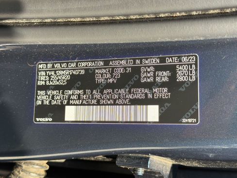 Used 2024 Volvo XC60 B5 Ultimate w/ Protection Package Premier AWD/4WD image 24