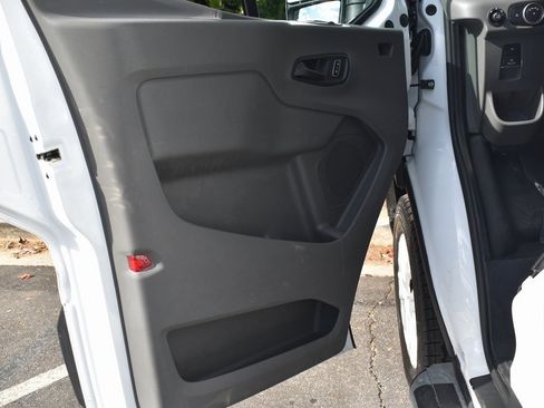 Used 2023 Ford Transit 250 Low Roof w/ Exterior Upgrade Package image 25