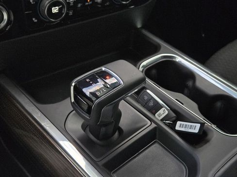 Used 2023 Chevrolet Silverado 1500 RST w/ Protection Package image 15