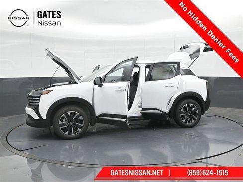 New 2025 Nissan Kicks SV image 54