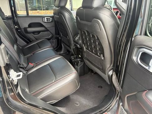Used 2020 Jeep Gladiator Rubicon AWD/4WD image 34