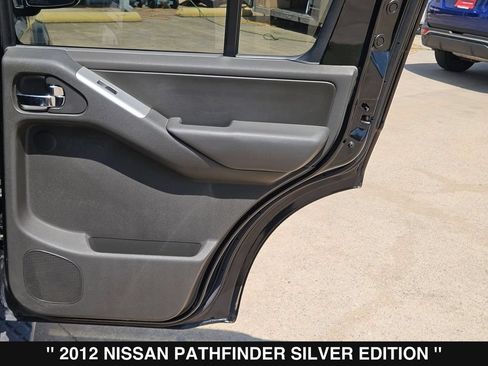 Used 2012 Nissan Pathfinder Silver RWD image 29