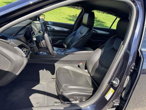 Used 2021 Cadillac CT5 Luxury w/ Cold Weather Package image 11