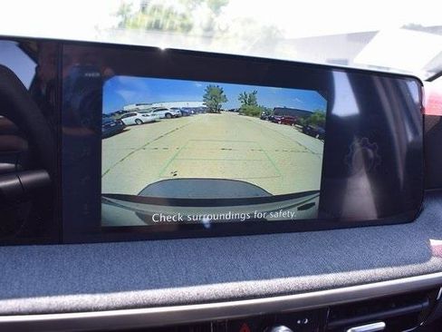 New 2025 Nissan Kicks SV w/ SV Premium Package image 25