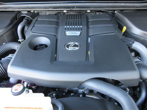 Used 2026 Lexus GX 550 w/ Cold Area Package AWD/4WD image 55