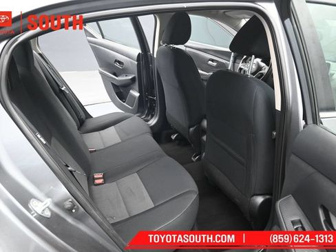 Used 2024 Nissan Sentra SV FWD image 27
