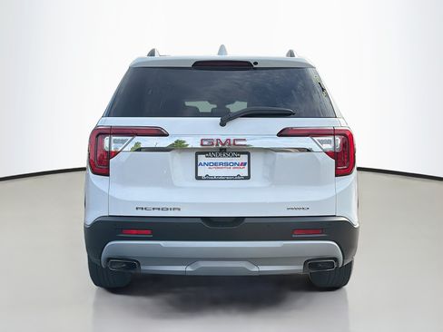 Used 2023 GMC Acadia SLT AWD/4WD image 17