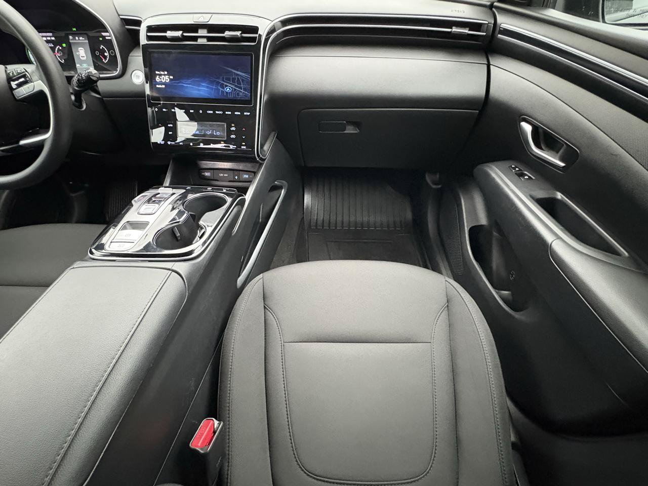 Used 2024 Hyundai Tucson Blue AWD/4WD image 20