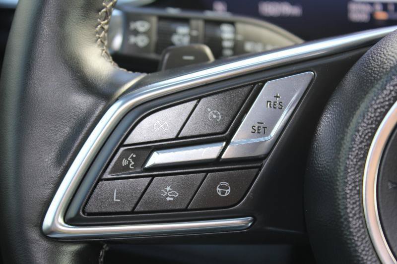 Used 2025 Buick Enclave Sport Touring w/ Super Cruise Package AWD/4WD image 44