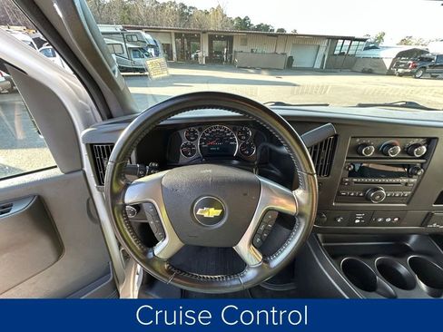 Used 2017 Chevrolet Express 3500 LT w/ LT Preferred Equipment Group image 29