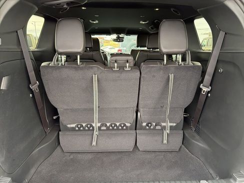 New 2026 Chrysler Pacifica Select image 9