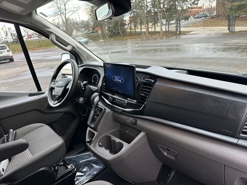 Used 2024 Ford Transit 350 XLT image 16