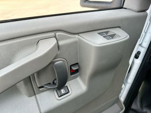 New 2025 Chevrolet Express 3500 w/ Power Convenience Package image 12