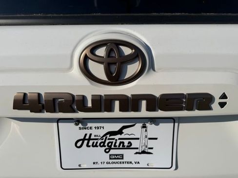 Used 2023 Toyota 4Runner 40th Anniversary SE image 8