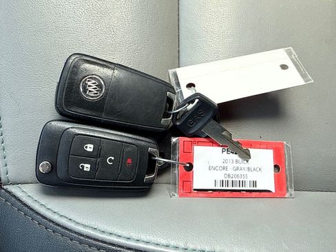 Used 2013 Buick Encore Premium FWD image 4