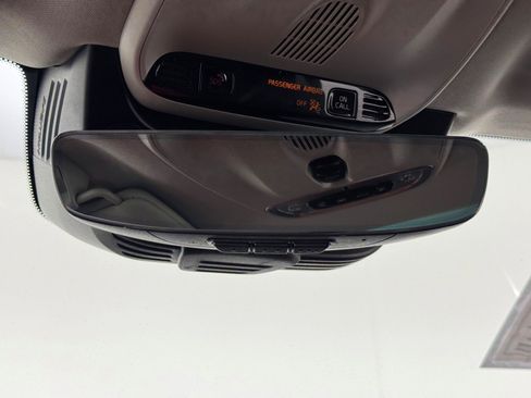 Used 2022 Volvo XC90 T8 Inscription w/ Advanced Package image 36