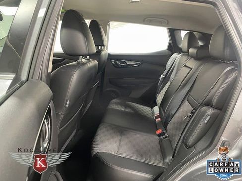 Used 2022 Nissan Rogue Sport SV w/ Technology Package image 21