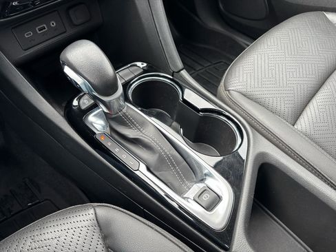 Used 2023 Buick Encore GX Essence w/ Experience Buick Package image 25