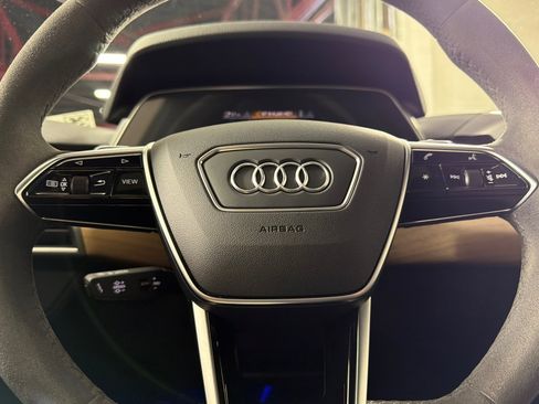 Used 2023 Audi e-tron GT Prestige w/ Prestige Package image 22