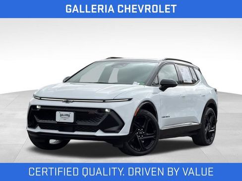 Certified 2024 Chevrolet Equinox EV RS FWD image 2