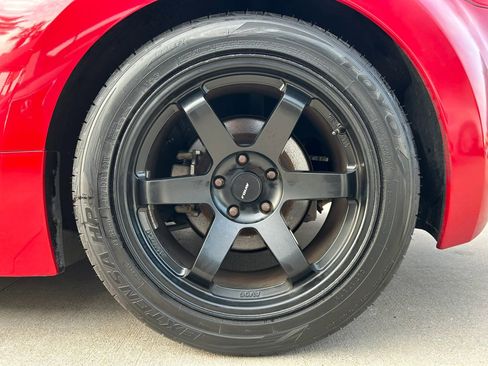 Used 2012 Nissan 370Z Coupe RWD image 16