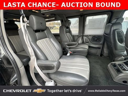 Used 2014 Chevrolet Express 1500 image 16