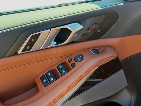 New 2026 BMW X5 xDrive40i w/ M Sport Package image 23