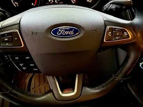 Used 2018 Ford Focus ST image 13