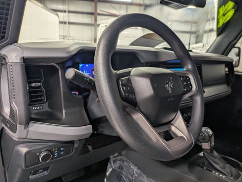 Certified 2022 Ford Bronco 4-Door image 27