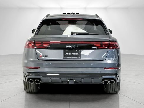 New 2026 Audi SQ8 Prestige image 4