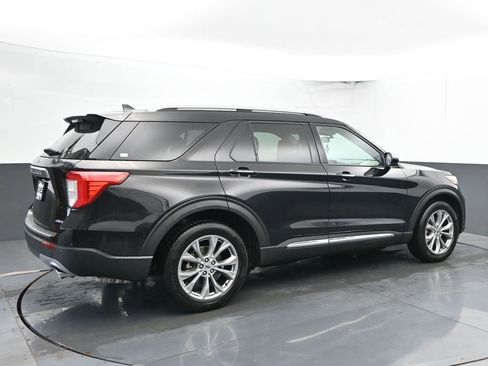 Used 2022 Ford Explorer Limited AWD/4WD image 11
