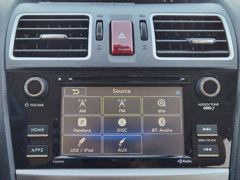 Used 2017 Subaru Crosstrek 2.0i Premium image 18