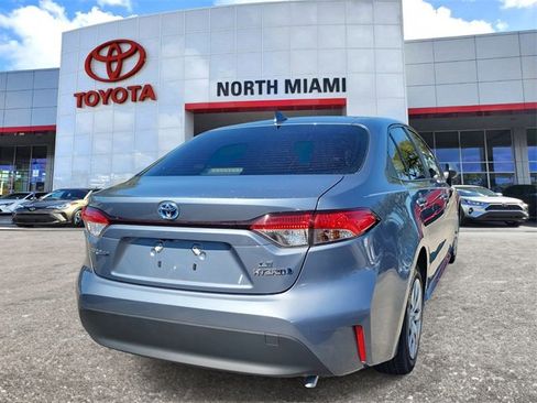 Used 2023 Toyota Corolla LE image 4