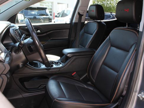 Used 2021 GMC Acadia AT4 w/ Preferred Package AWD/4WD image 16