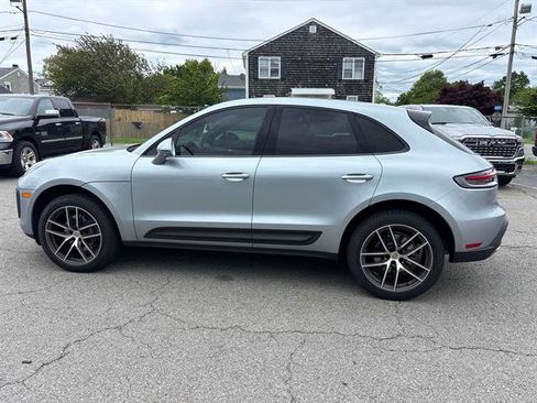 Used 2022 Porsche Macan image 4