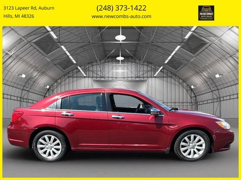 Used 2014 Chrysler 200 Limited w/ Sun/Sound Group image 8