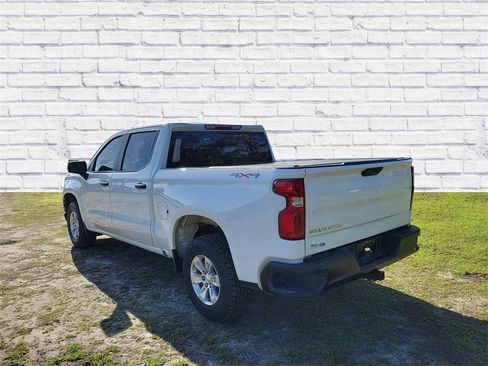 Used 2022 Chevrolet Silverado 1500 W/T w/ WT Value Package image 3