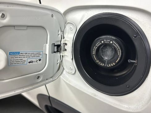 Used 2017 Honda Pilot EX-L image 28