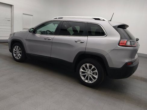 Used 2019 Jeep Cherokee Latitude w/ Popular Appearance Group FWD image 3