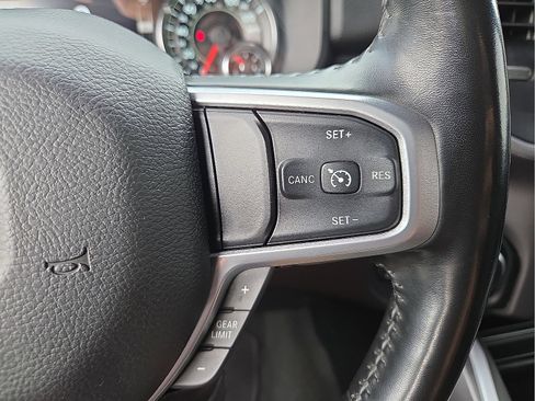Used 2021 RAM 1500 Big Horn AWD/4WD image 18
