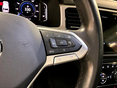 Used 2020 Volkswagen Atlas Cross Sport SEL Premium image 24